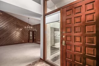 Photo #1: 6111095 Listing