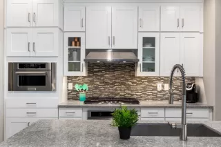 Photo #5: 6111501 Listing