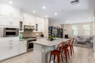 Photo #6: 6111501 Listing