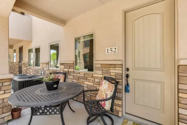 MLS: 6111720 Condo For Sale