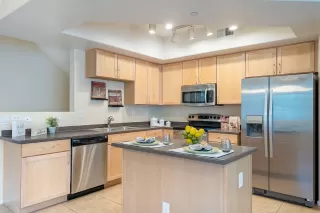 Photo #2: 6111771 Listing 