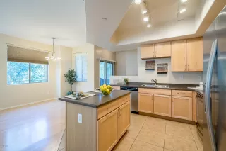 Photo #5: 6111771 Listing 