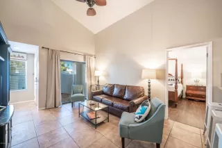 Photo #1: 6111773 Listing