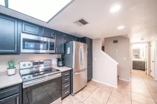 Photo #5: 6111773 Listing