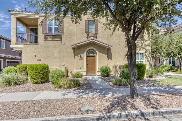 MLS: 6111991 Condo For Sale