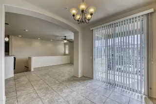 Photo #4: 6111991 Listing