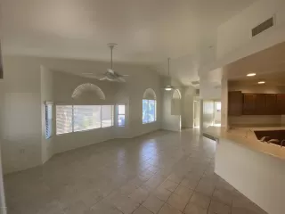 Photo #3: 6112280 Listing 