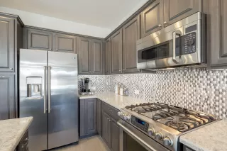 Photo #3: 6112331 Listing 