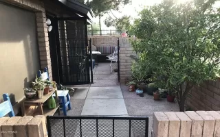 Photo #2: 6112344 Listing