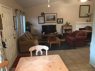 Photo #4: 6112344 Listing