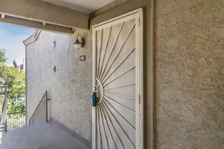 Photo #1: 6112524 Listing 