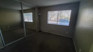 Photo #6: 6112781 Listing