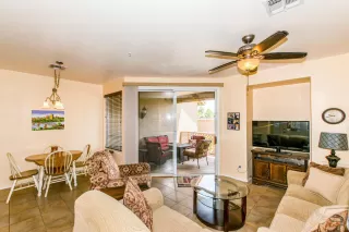 Photo #3: 6112891 Listing