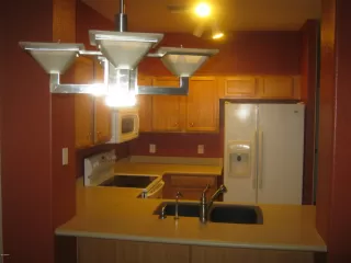 Photo #2: 6113051 Listing