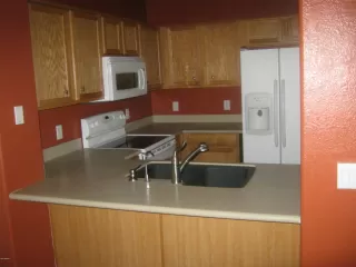 Photo #5: 6113051 Listing