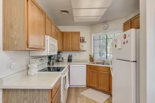 Photo #4: 6113442 Listing 