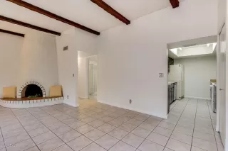 Photo #5: 6113460 Listing 