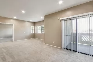 Photo #2: 6113468 Listing