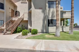 Photo #6: 6113468 Listing