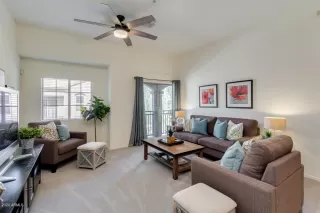 Photo #3: 6113546 Listing