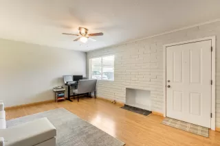 Photo #5: 6113742 Listing