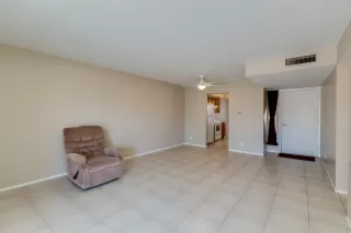 Photo #4: 6113806 Listing 