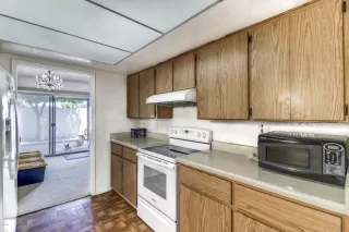 Photo #4: 6113839 Listing