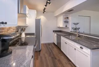 Photo #1: 6114007 Listing