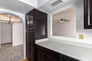 Photo #4: 6114027 Listing 