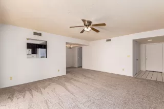 Photo #6: 6114027 Listing 