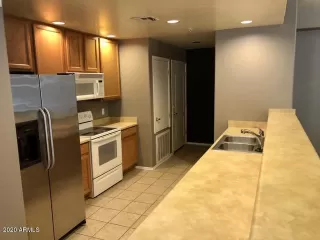 Photo #6: 6114028 Listing