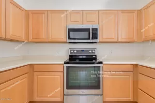 Photo #6: 6114350 Listing