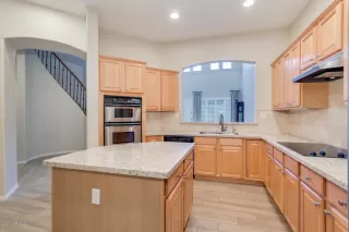 Photo #3: 6114750 Listing