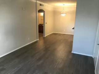 Photo #4: 6114990 Listing