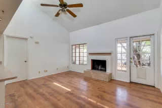 Photo #1: 6115021 Listing