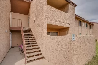 Photo #2: 6115657 Listing