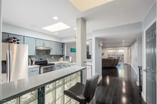 Photo #3: 6115890 Listing