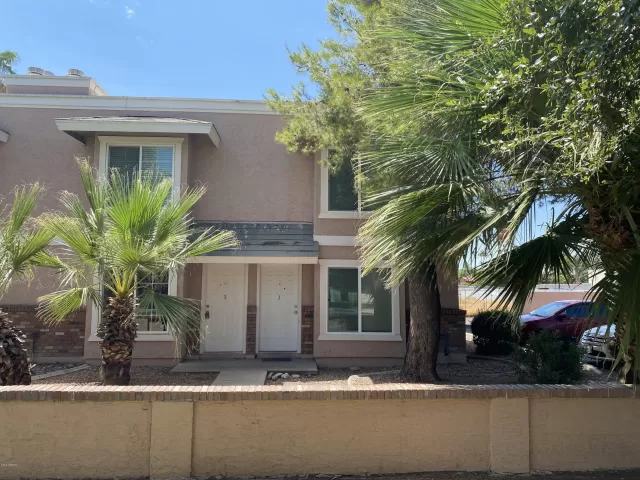MLS: 6116039 Condo For Sale