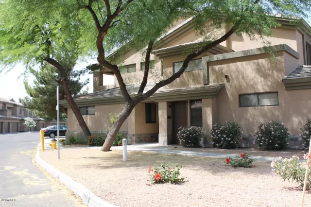 MLS: 6116044 Condo For Sale