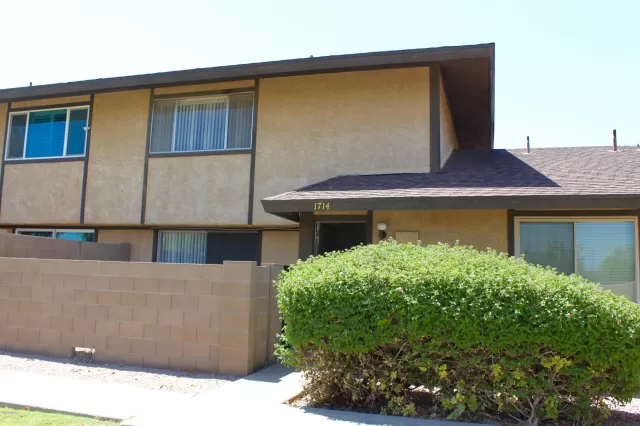 MLS: 6116132 Condo For Sale