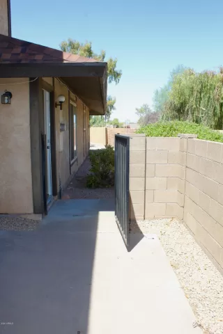 Photo #3: 6116132 Listing 