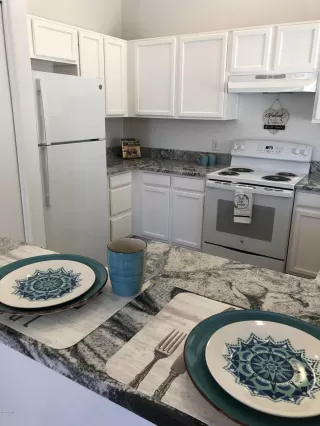 Photo #6: 6116201 Listing 