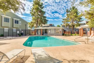 Photo #2: 6116456 Listing 