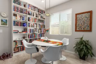 Photo #5: 6116648 Listing