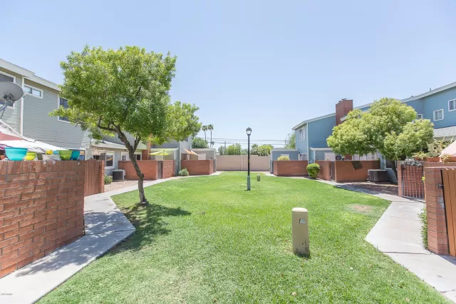 MLS: 6116725 Condo For Sale