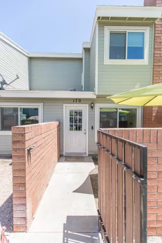 Photo #3: 6116725 Listing