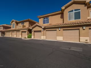 Photo #2: 6116773 Listing 