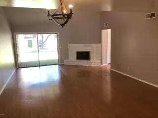 Photo #3: 6116831 Listing 