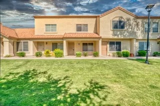 Photo #2: 6116858 Listing 