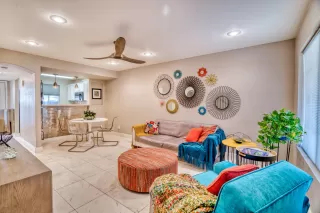 Photo #5: 6116858 Listing 